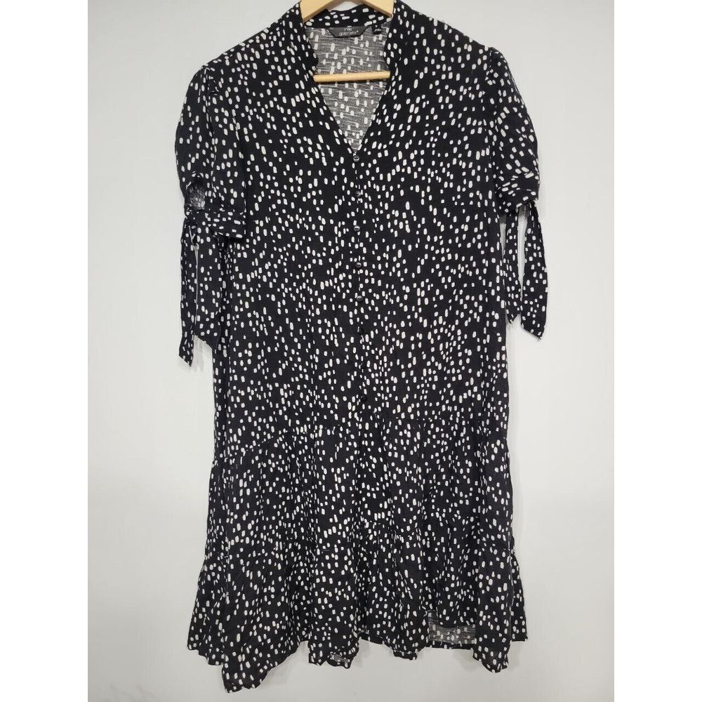 Mlle Gabrielle‎ V-neck Abstract Dress With Tie Sleeve Size Medium